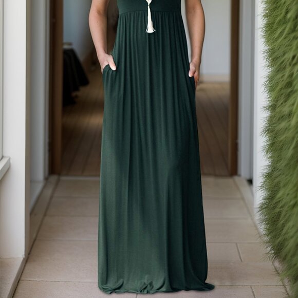 Pocketed Round Neck Sleeveless Dress - Picture 6 of 9